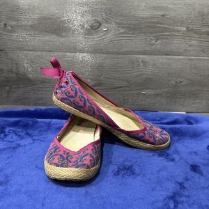 UGG Womens Slip On Flat Pink Blue Swirls Shoes US Size 8